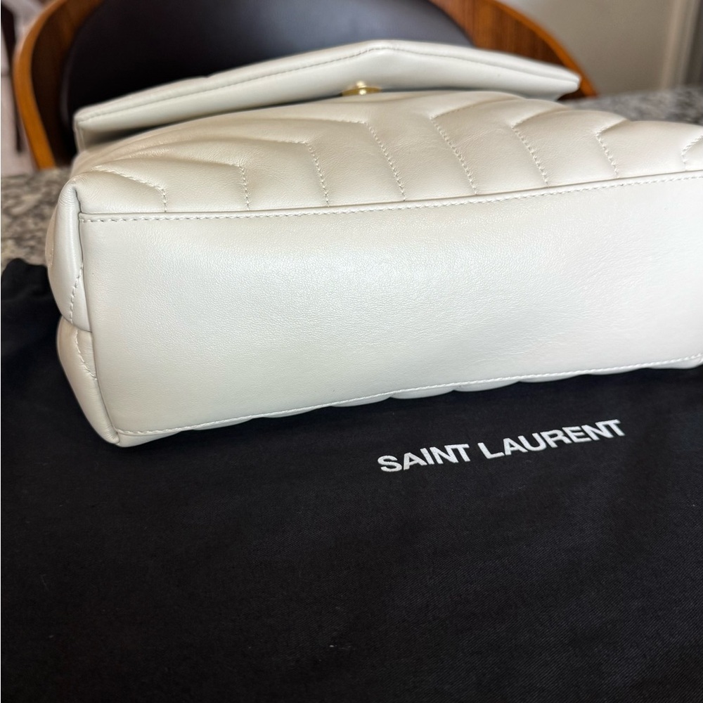 Saint Laurent Ivory Quilted Shoulder Bag with Gold Chain - Picture 12 of 16